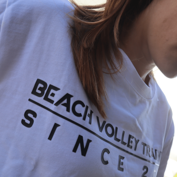 T-Shirt Bianca Manica Lunga Beach Volley Since 2011
